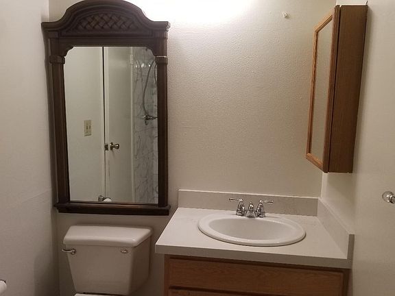 3rd image of 601 Salem St APT 103