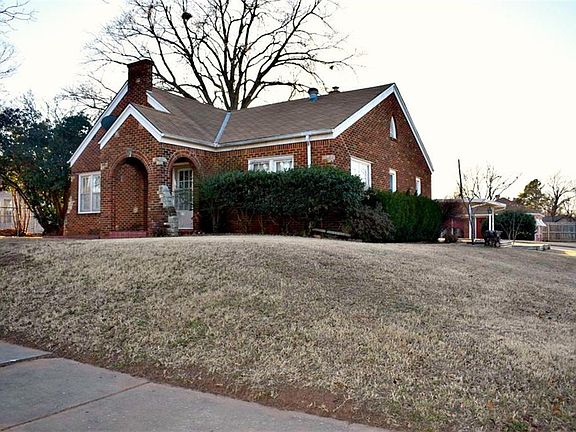 2nd image of 802 S 14th St