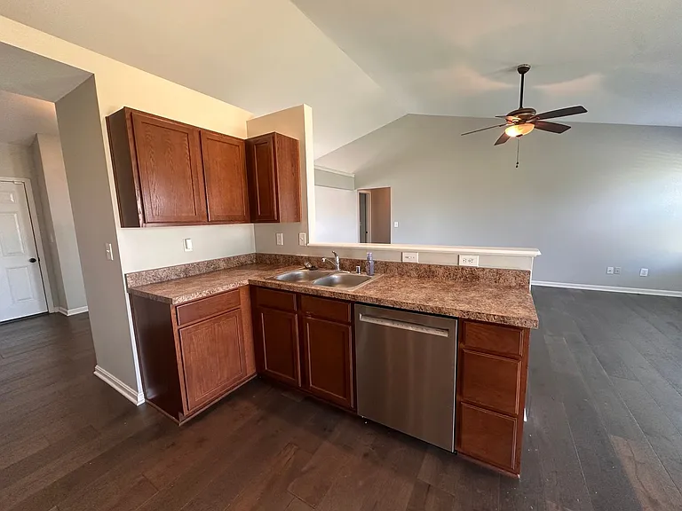 16303 Rockcrest View Ln — Photo 16
