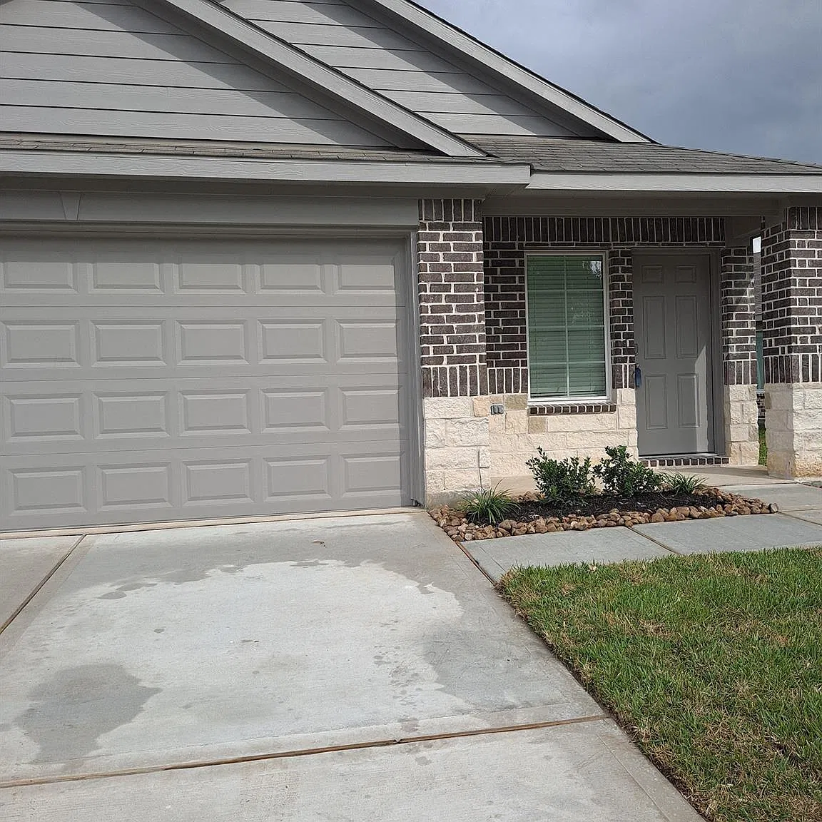 3 bed, 2.0 bath, 1568 sqft, $1,950 — Photo 4