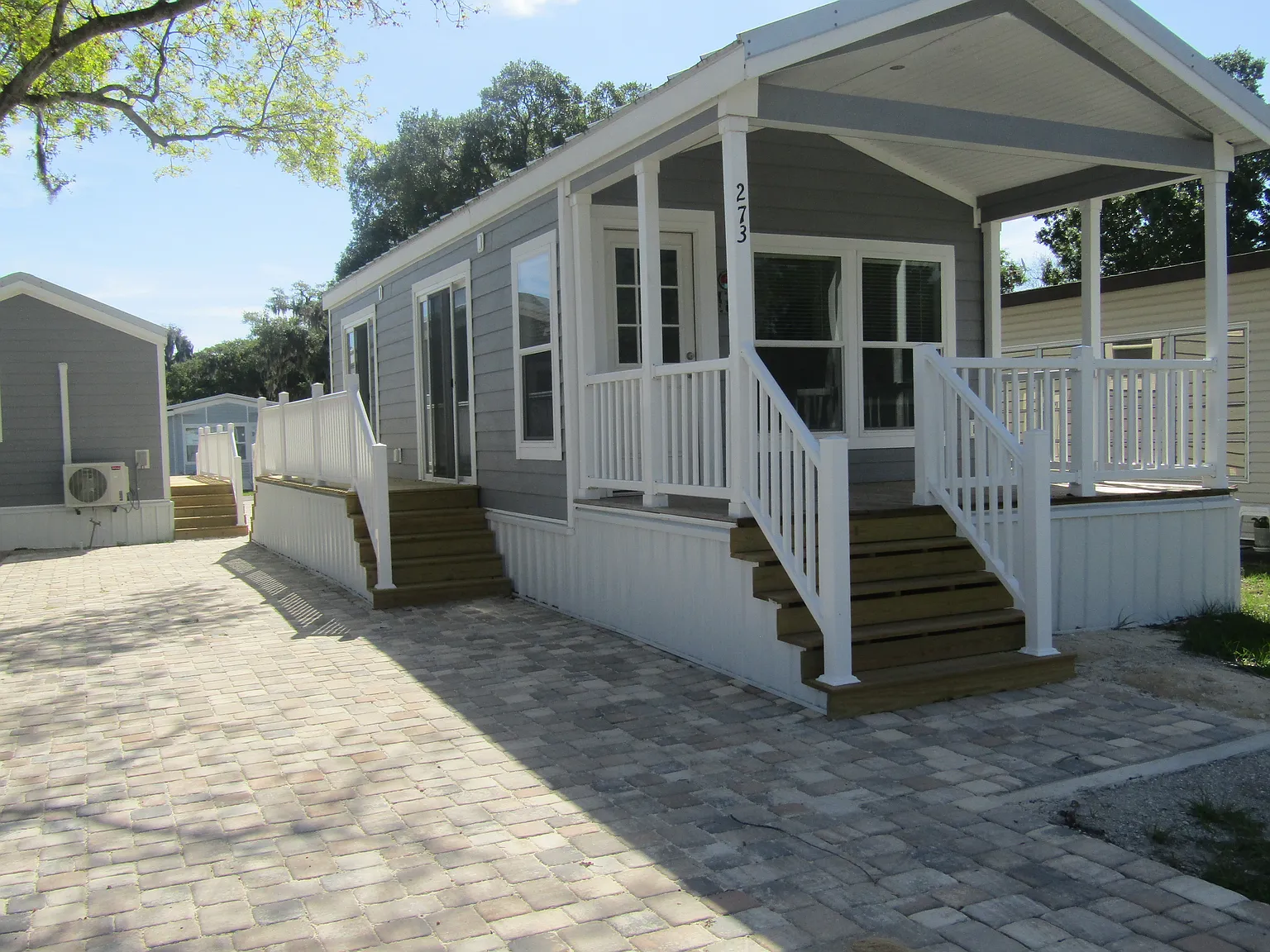 1 bed, 1.0 bath, 390 sqft, $1,400 — Photo 1