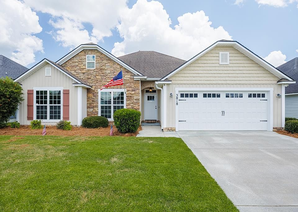 1st image of 3818 Coventry Dr