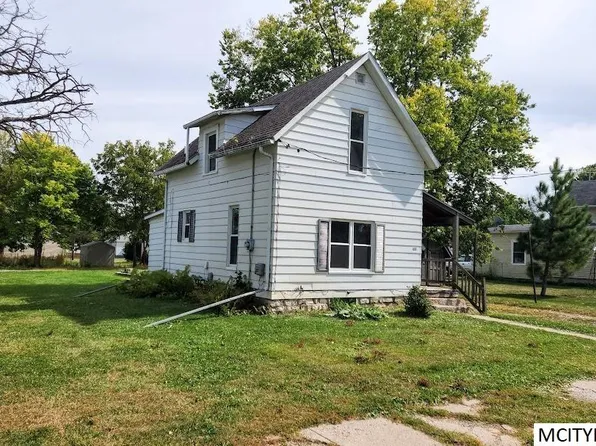 621 S Van Buren Ave, Mason City, IA 50401