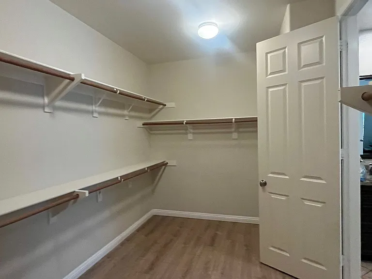 1134 Las Colinas Way — Photo 7