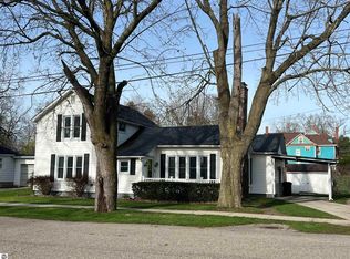 212 S Ithaca St, Ithaca, MI 48847