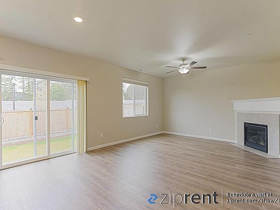 3rd image of 4559 Sand Dollar St
