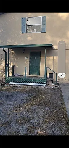 305 NW 11th Ave #B Photo 1