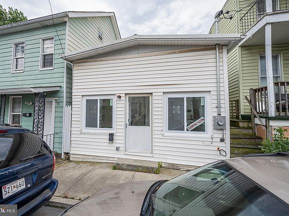 2nd image of 443 W Church St