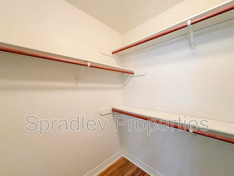 4905 Citrine Dr — Photo 16