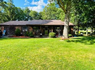 122 Sterling Dr, Beaver, WV 25813