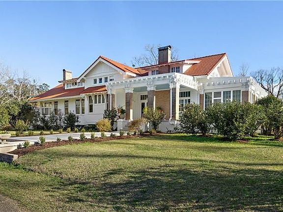 2nd image of 39241 Mount Villa Est