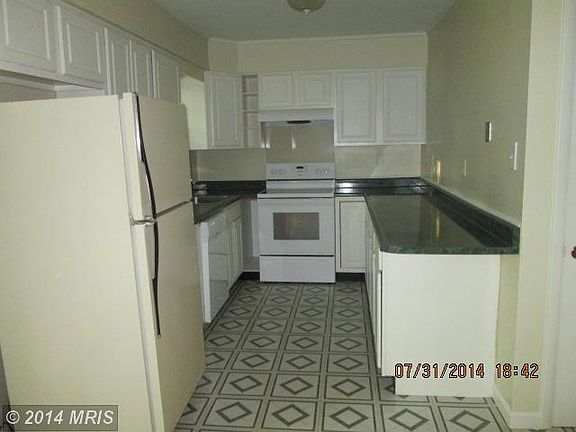 5th image of 26961 Dogwood Ln