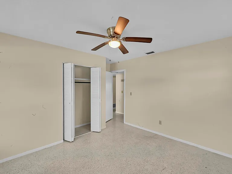 160 NE Bracken Rd — Photo 17