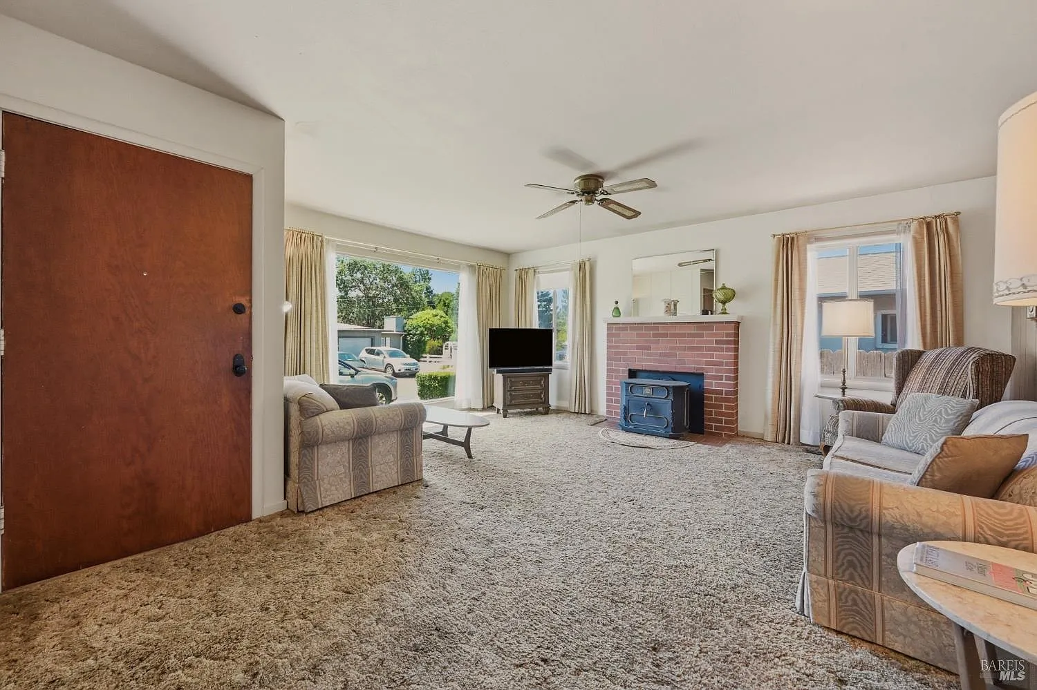 1624 Ora Drive - Photo 2