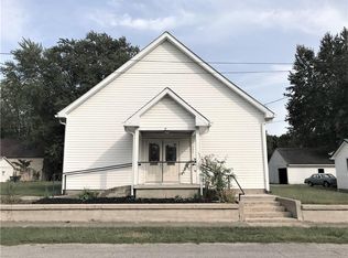 105 N East St, Carthage, IN 46115
