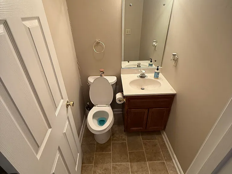 437 S Gallaher View Rd #13 — Photo 12