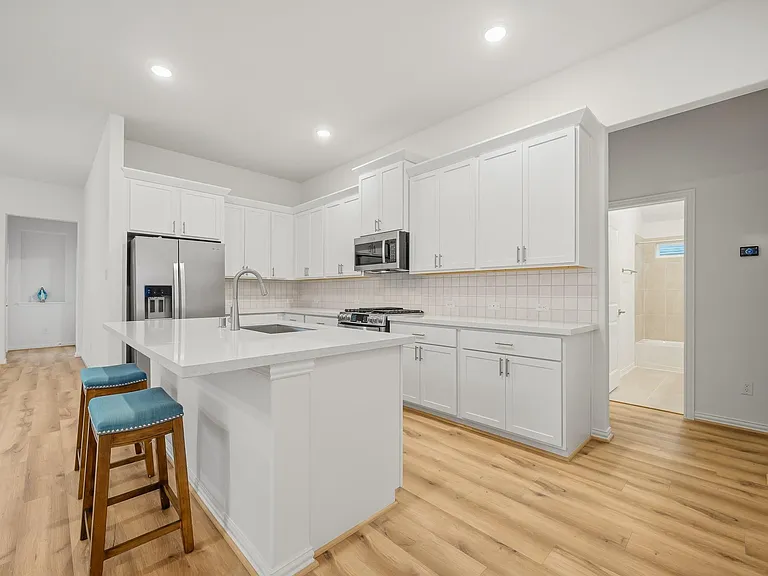 16634 Villa Del Mar Ln — Photo 11