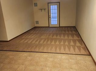 625 E Brian St APT 3, Tea, SD 57064