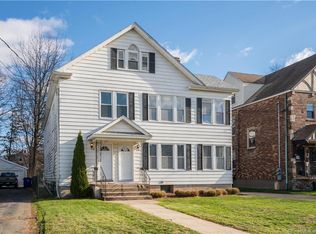 116 Ardmore Rd #118, West Hartford, CT 06119