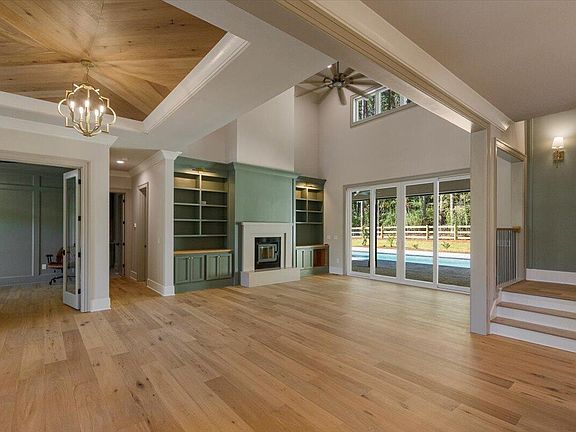 3rd image of 49 Harrison Pond Dr