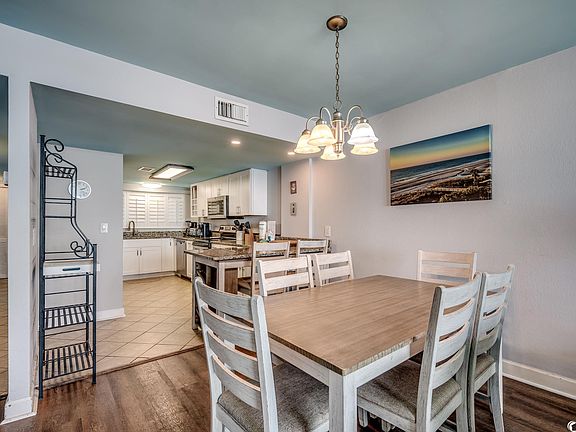 3rd image of 6810 N Ocean Blvd. #506