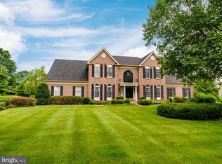 1712 Grandview Dr, Newtown, PA 18940