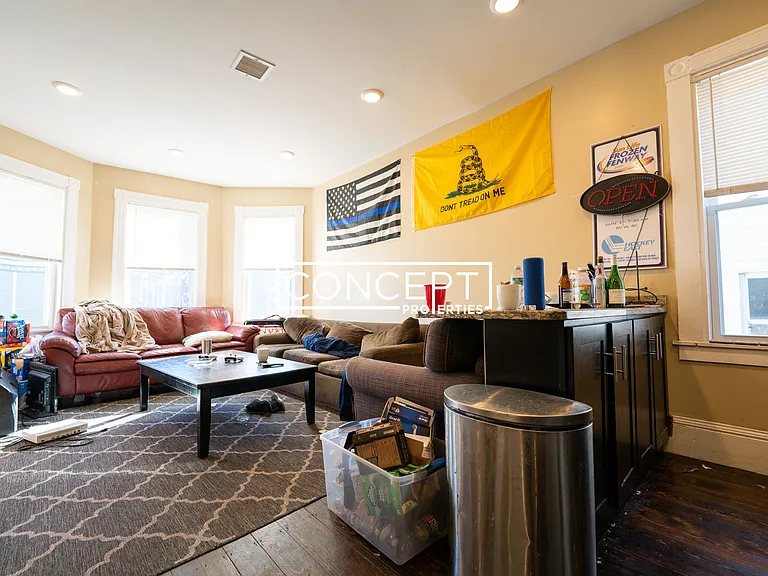 11 Carmel St #2 — Photo 3
