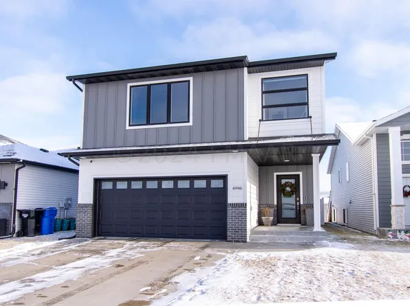 6946 17th St S, Fargo, ND 58104