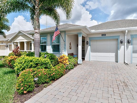 3rd image of 6120 Spicewood Ln