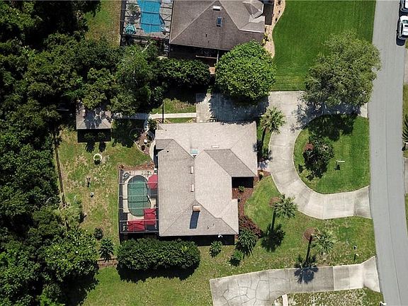 4th image of 2120 Watersedge Dr