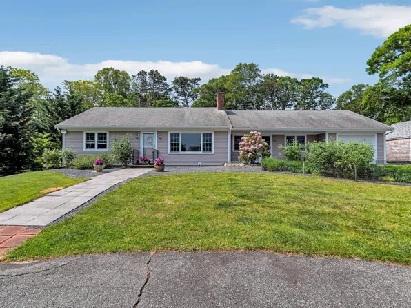 25 Pheasant Cove Circle, Yarmouth Port, MA 02675