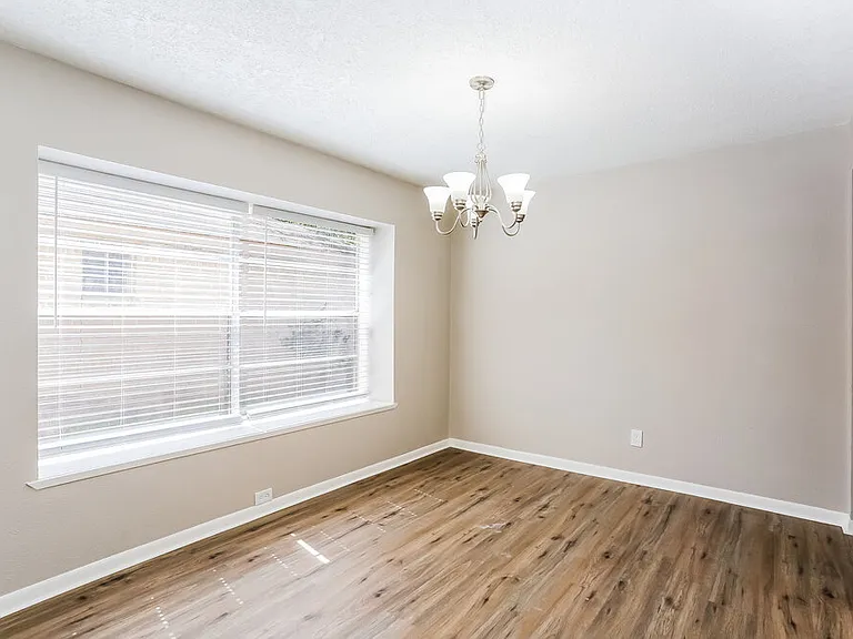 5419 Deer Timbers Trl — Photo 8