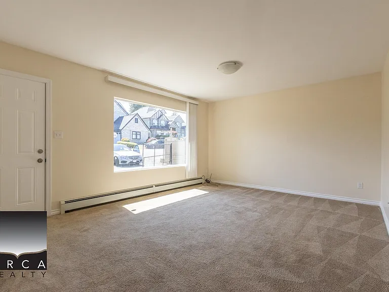 107 107th Ave #1294 — Photo 2