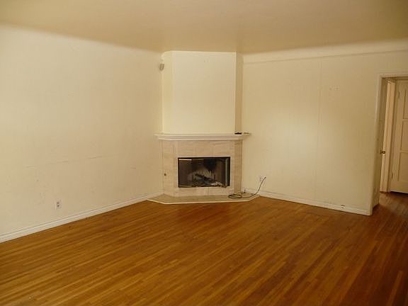 2nd image of 3535 Olive Ave