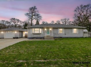 1088 Becker Rd, Muskegon, MI 49445