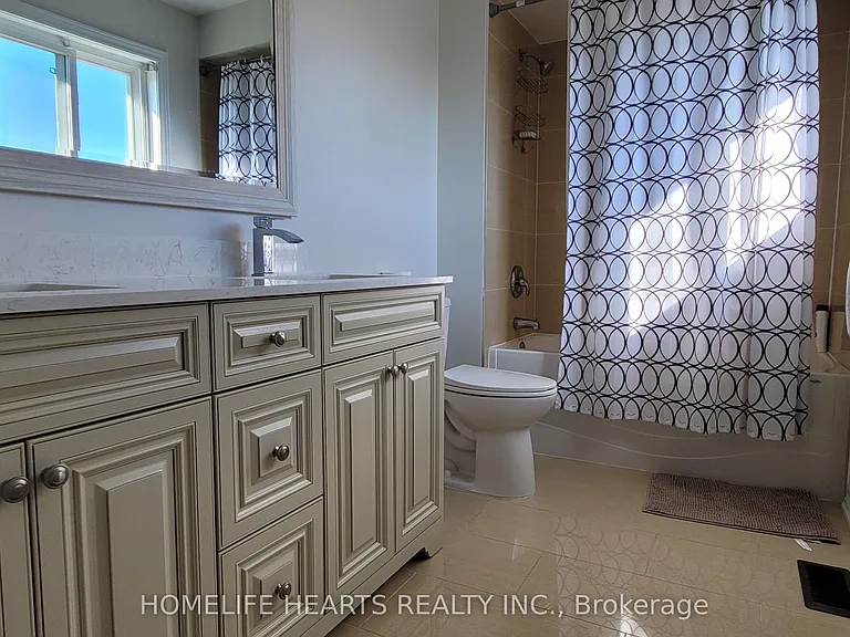 43 Turquoise Cres — Photo 13
