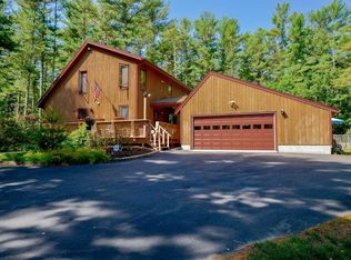 47 Walnut Plain Rd, Rochester, MA 02770