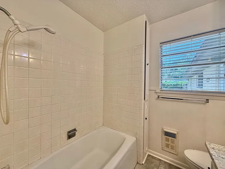 7618 Brookhollow Dr — Photo 14