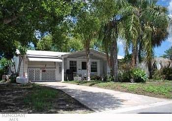 2nd image of 3703 Kimberly Oaks Dr