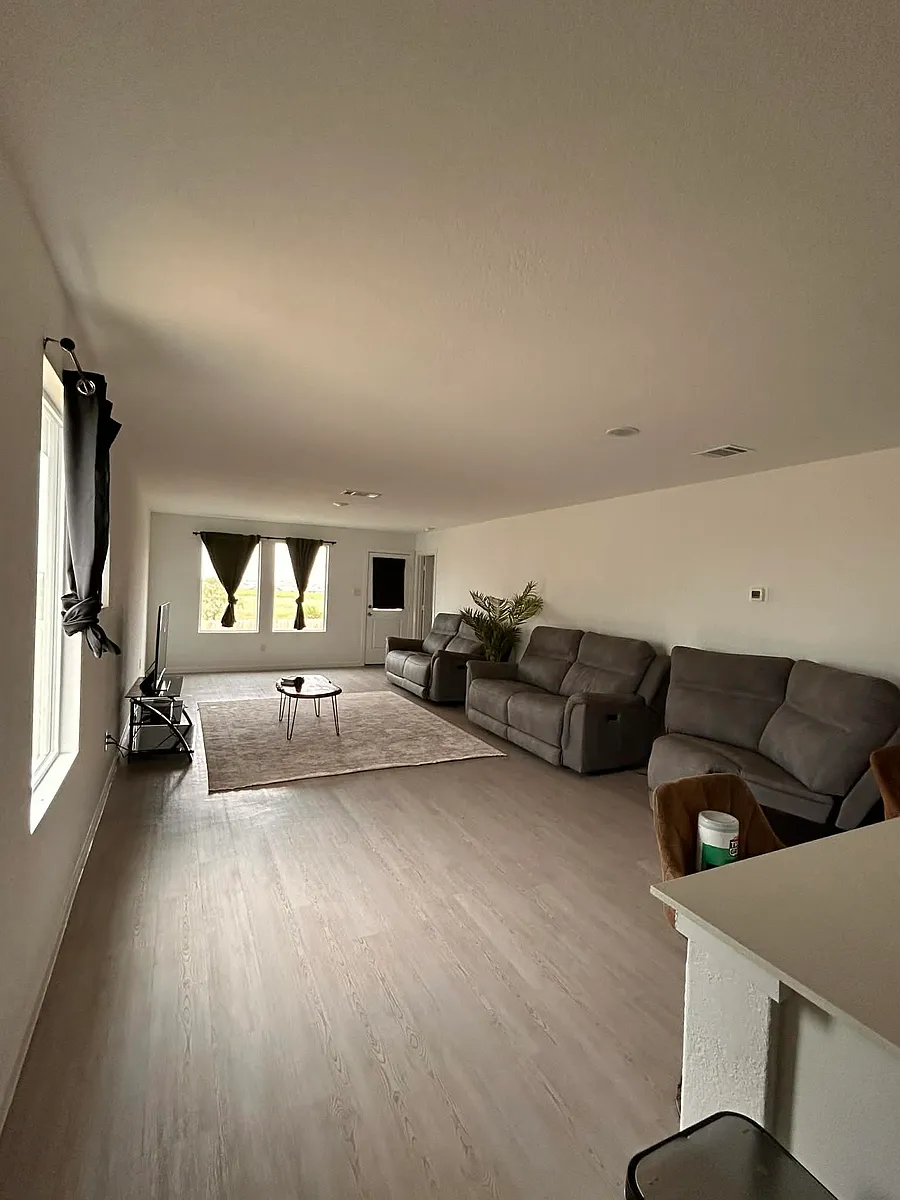 Building Photo - 3303 Hilts Trl #2B