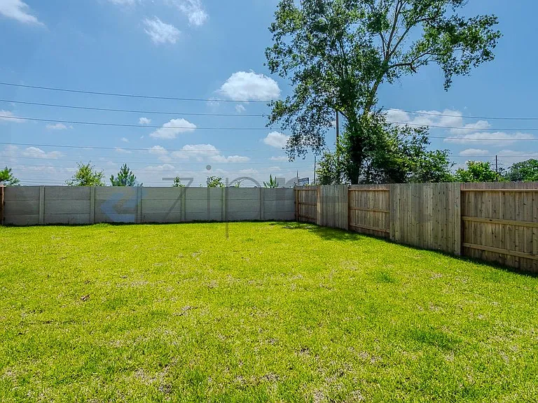 31416 Pratola Serra Cir — Photo 26