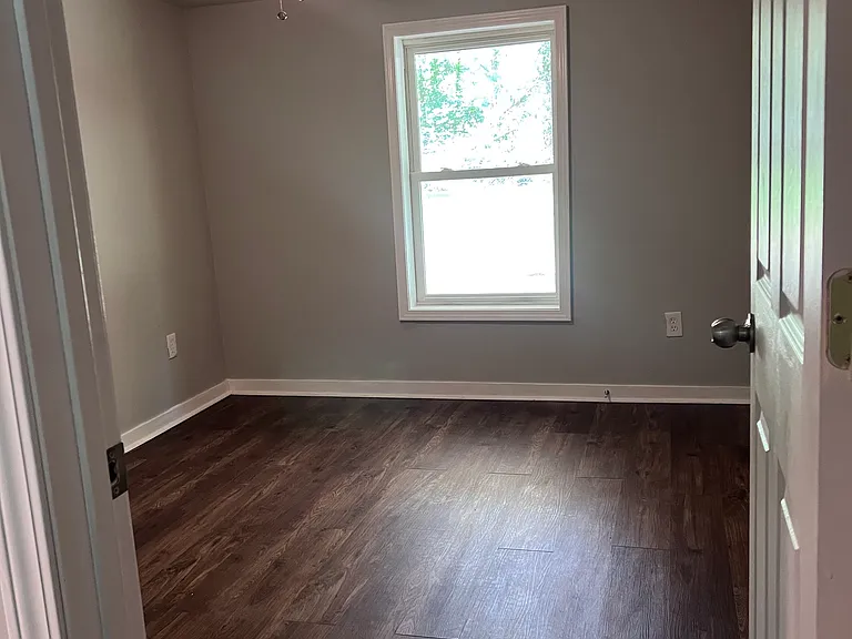 239 Burnham Rd S — Photo 13