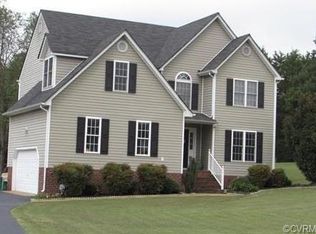 5008 White Oak Pl, Sandston, VA 23150