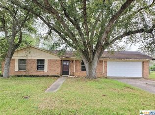 111 Dover St, Victoria, TX 77905