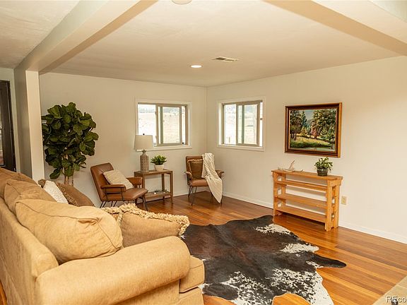 3rd image of 507 Ridge Drive