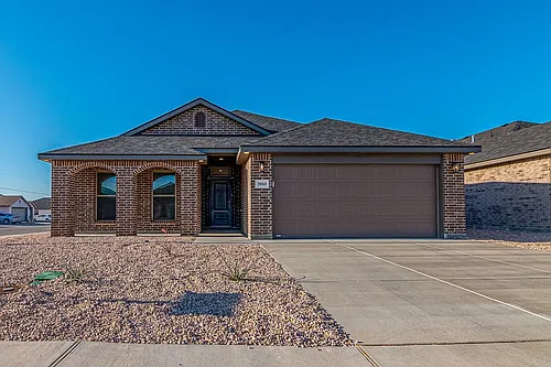 2060 Acacia Ln Photo 1