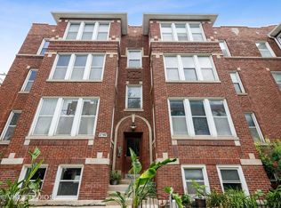 2942 W Belle Plaine Ave APT 1W, Chicago, IL 60618