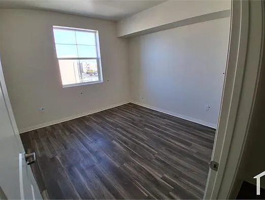 451 S 18th St — Photo 11