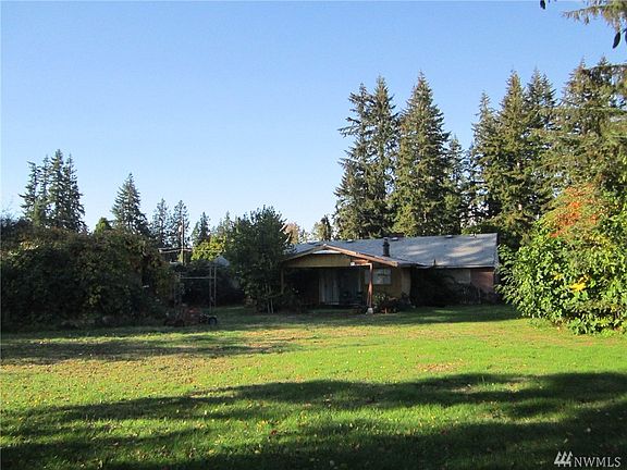 4th image of 4616 101st Pl NE