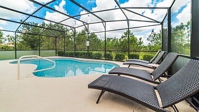 2nd image of 4079 Oaktree Dr #1